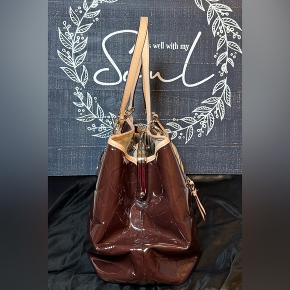 Authentic COACH Peyton Embossed Signature Patent Leather Satchel (EUC-No Flaws) - Picture 2 of 7